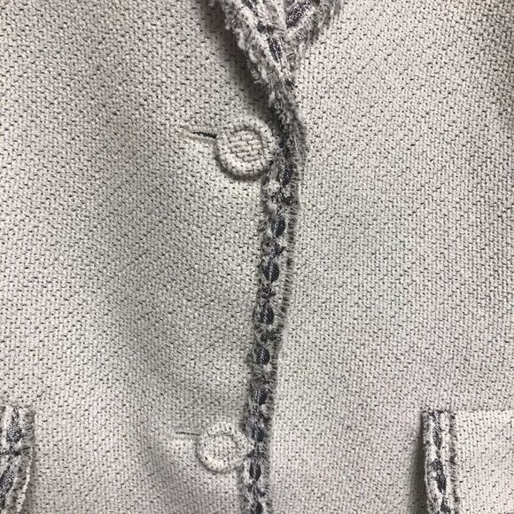 Nipon Boutique skirt and jacket suit.    Size 10P - Picture 8 of 13